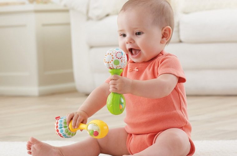 Estimulación infantil: Importancia y beneficios del sonajero - CSC